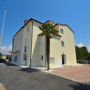 Stella Apartament