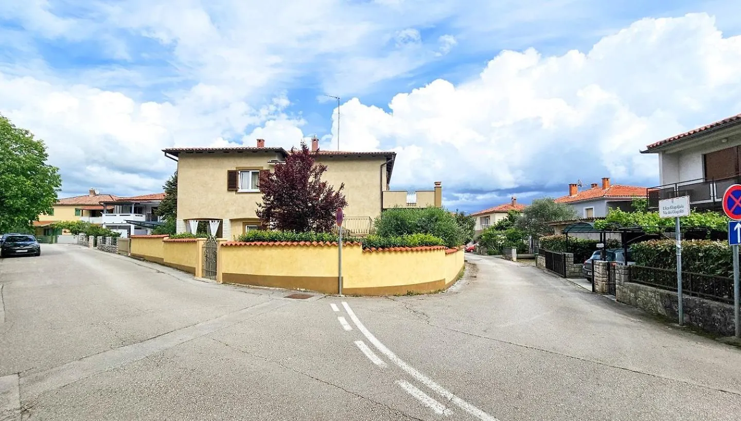 Romana 1 Novigrad  0*, Novigrad (Istria)