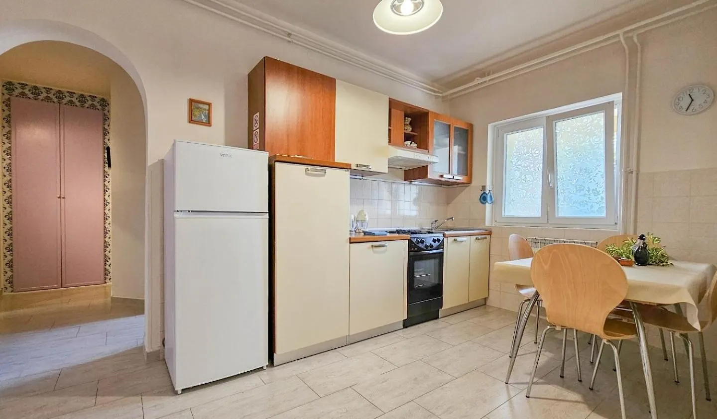 Romana 1 Novigrad  0*, Novigrad (Istria) Croatia